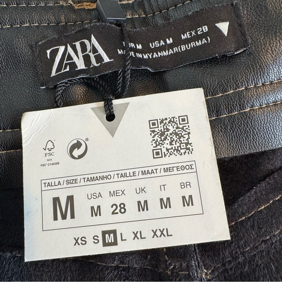 NWT ZARA Pants Faux Leather Vegan Straight Leg Contrast Stitching Black Size M - Picture 8 of 16